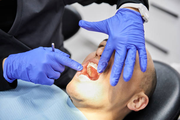 Best Cracked Tooth Emergency Dentist  in Hyrum, UT